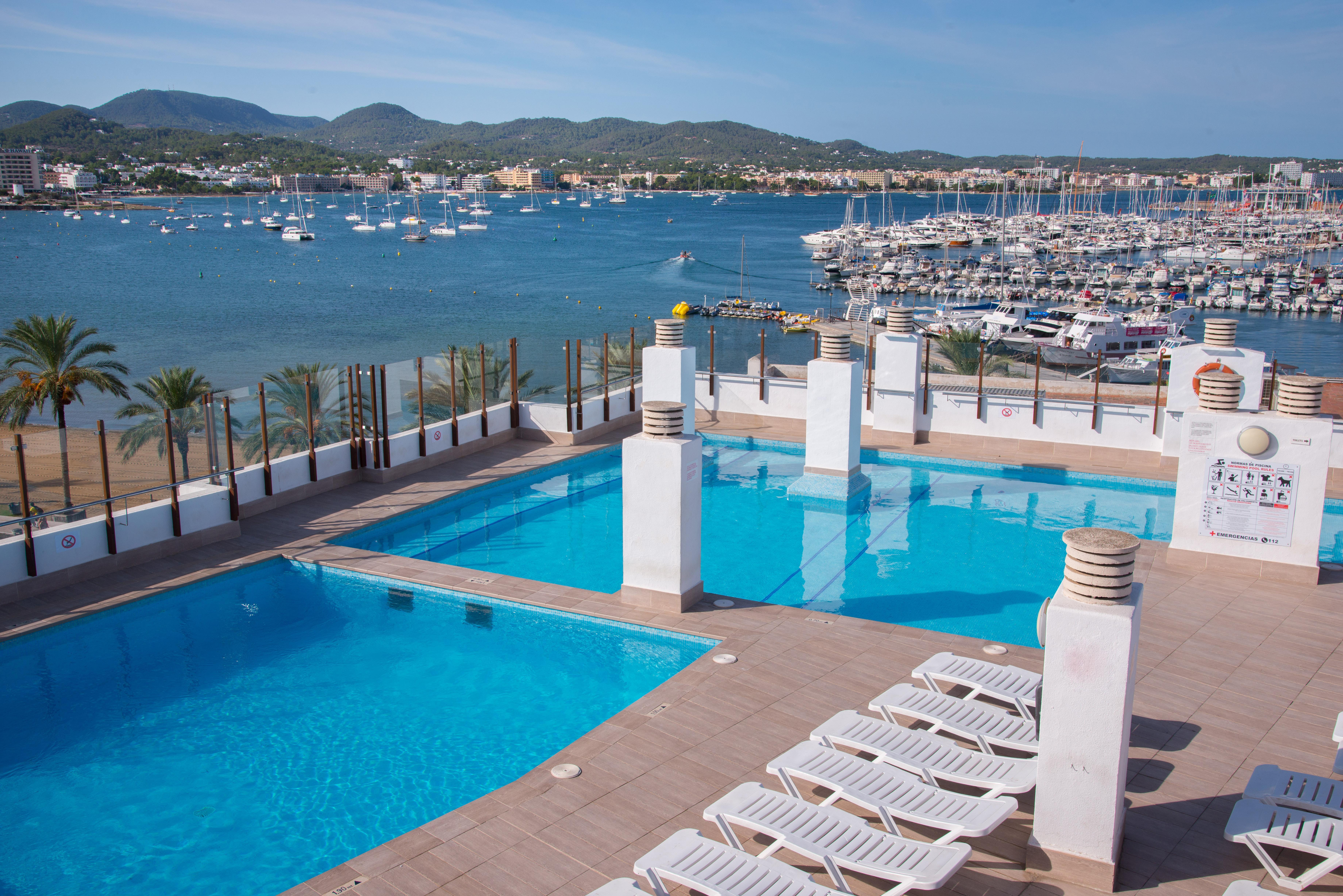 Sunside Ibiza Studios - Only Adults- Formerly Known As Central Park San Antonio  Ngoại thất bức ảnh