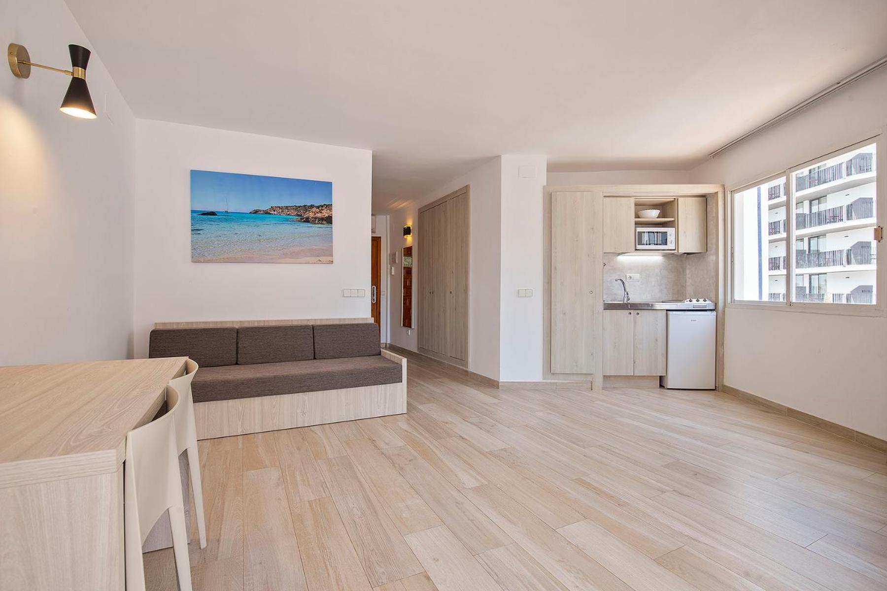 Sunside Ibiza Studios - Only Adults- Formerly Known As Central Park San Antonio  Ngoại thất bức ảnh