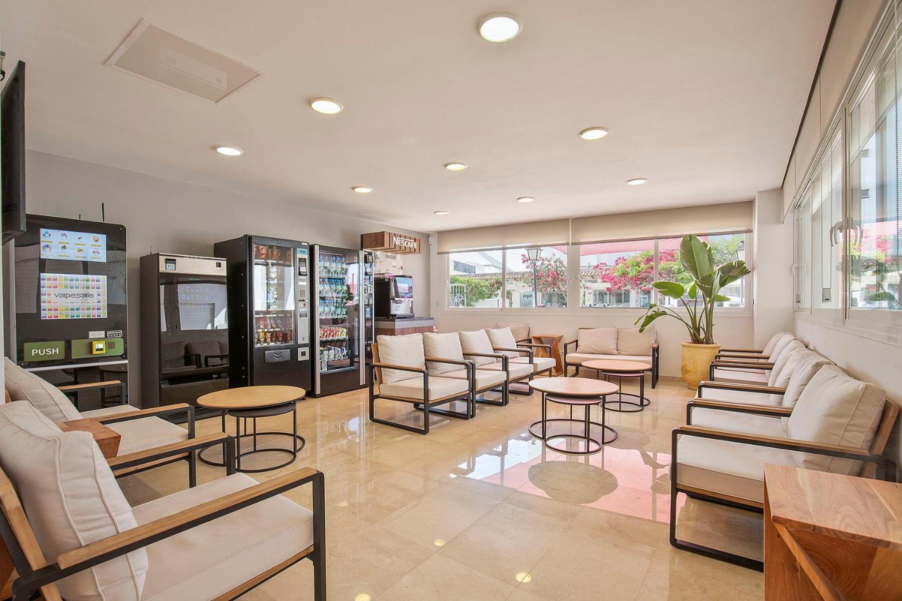 Sunside Ibiza Studios - Only Adults- Formerly Known As Central Park San Antonio  Ngoại thất bức ảnh
